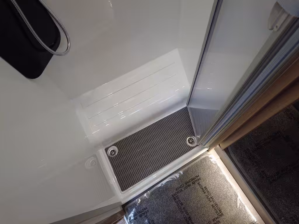 11358 7 0 105525