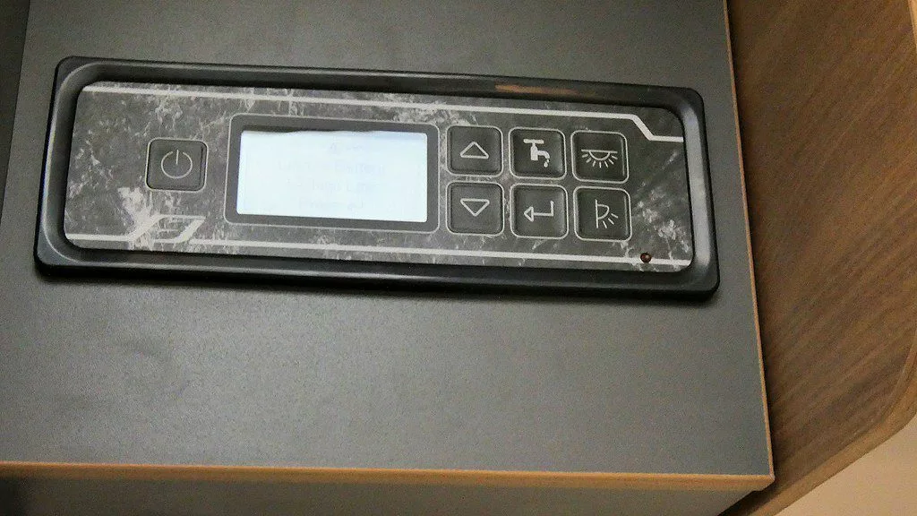12855 18 0 118589 Jpg