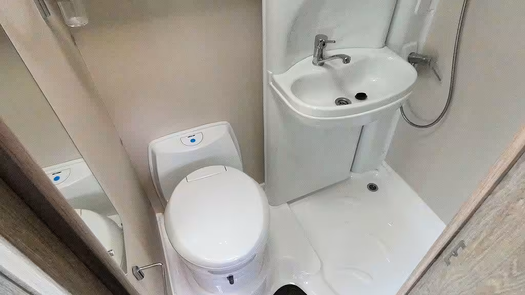 12973 6 0 122751