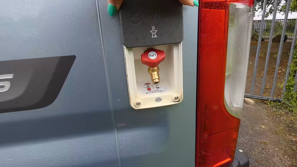 13182 8 0 125883