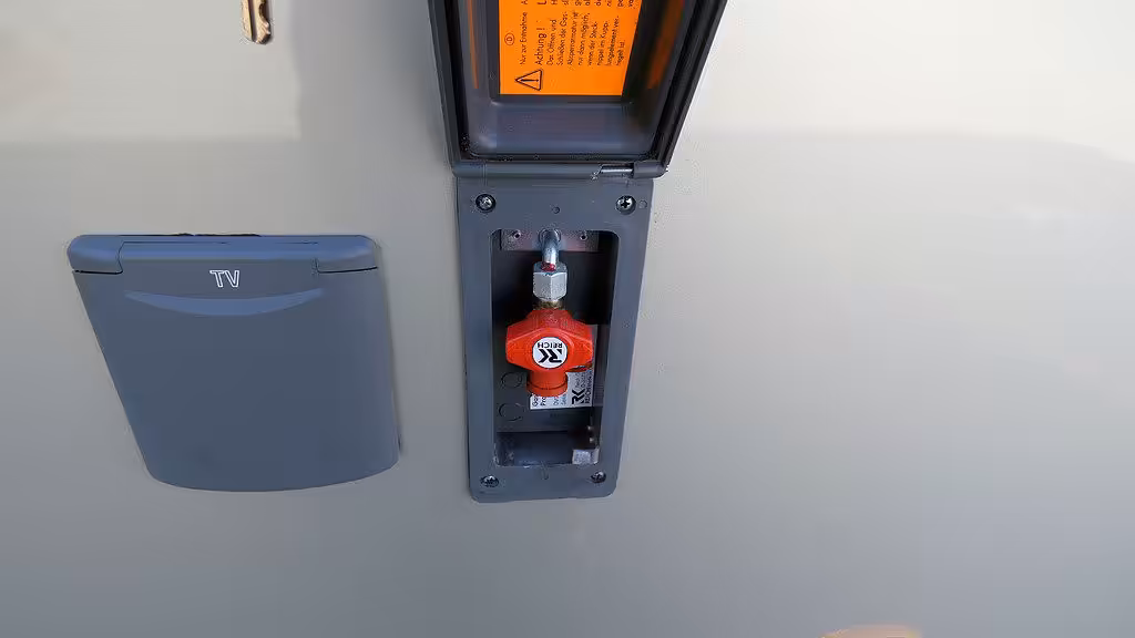 13493 13 1 129670