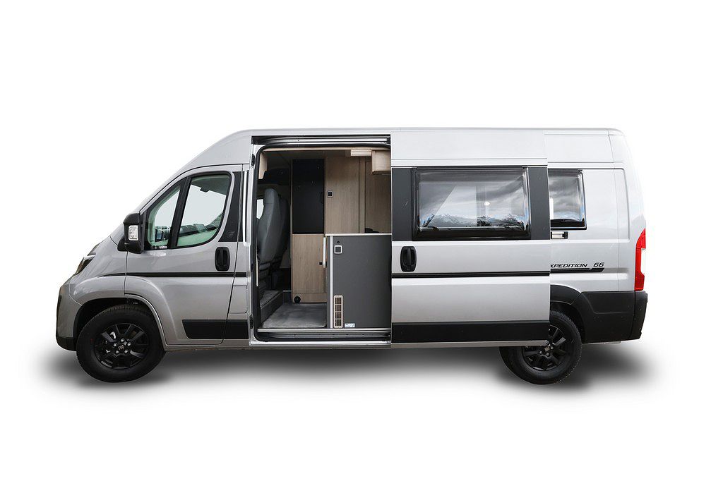 New AUTO-TRAIL EXPEDITION 66 2027 Motorhome