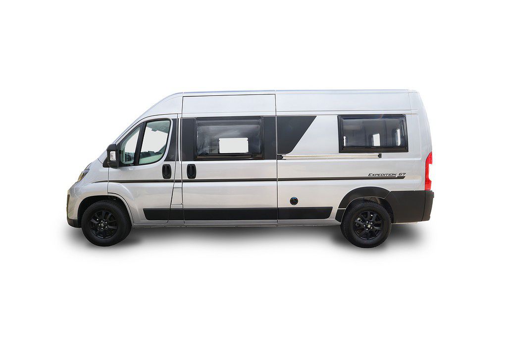 New AUTO-TRAIL EXPEDITION 67 2027 Motorhome