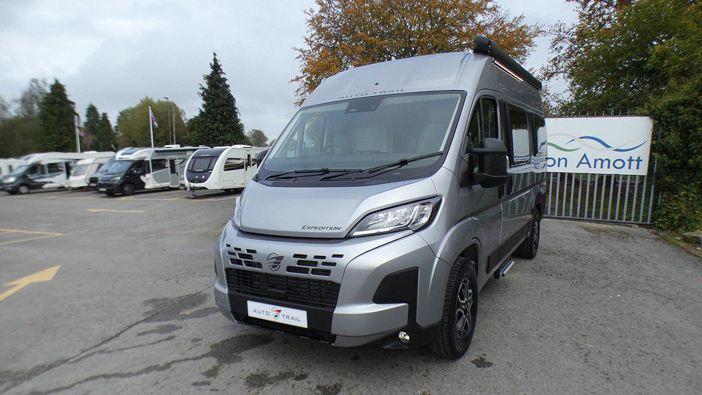 New AUTO-TRAIL EXPEDITION 54 2027 Motorhome