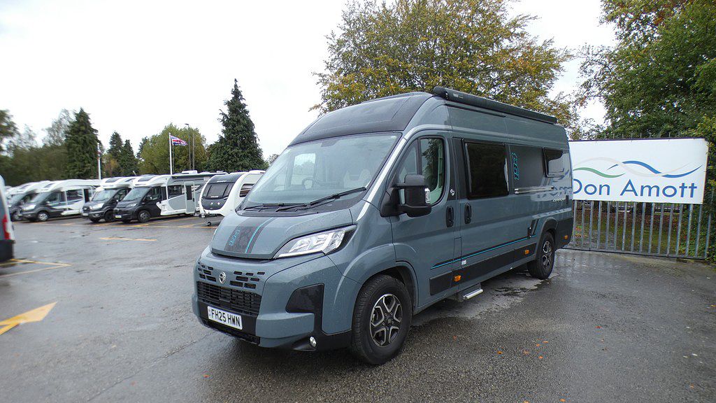 Used SWIFT CARRERA 194 2025 Motorhome