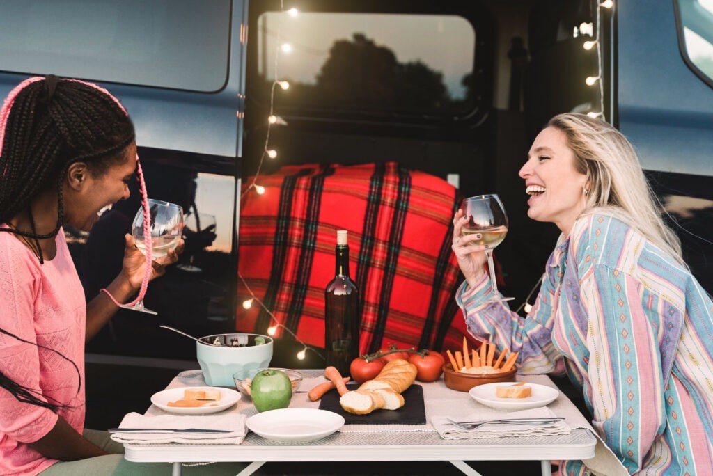 Caravan Socialising Min