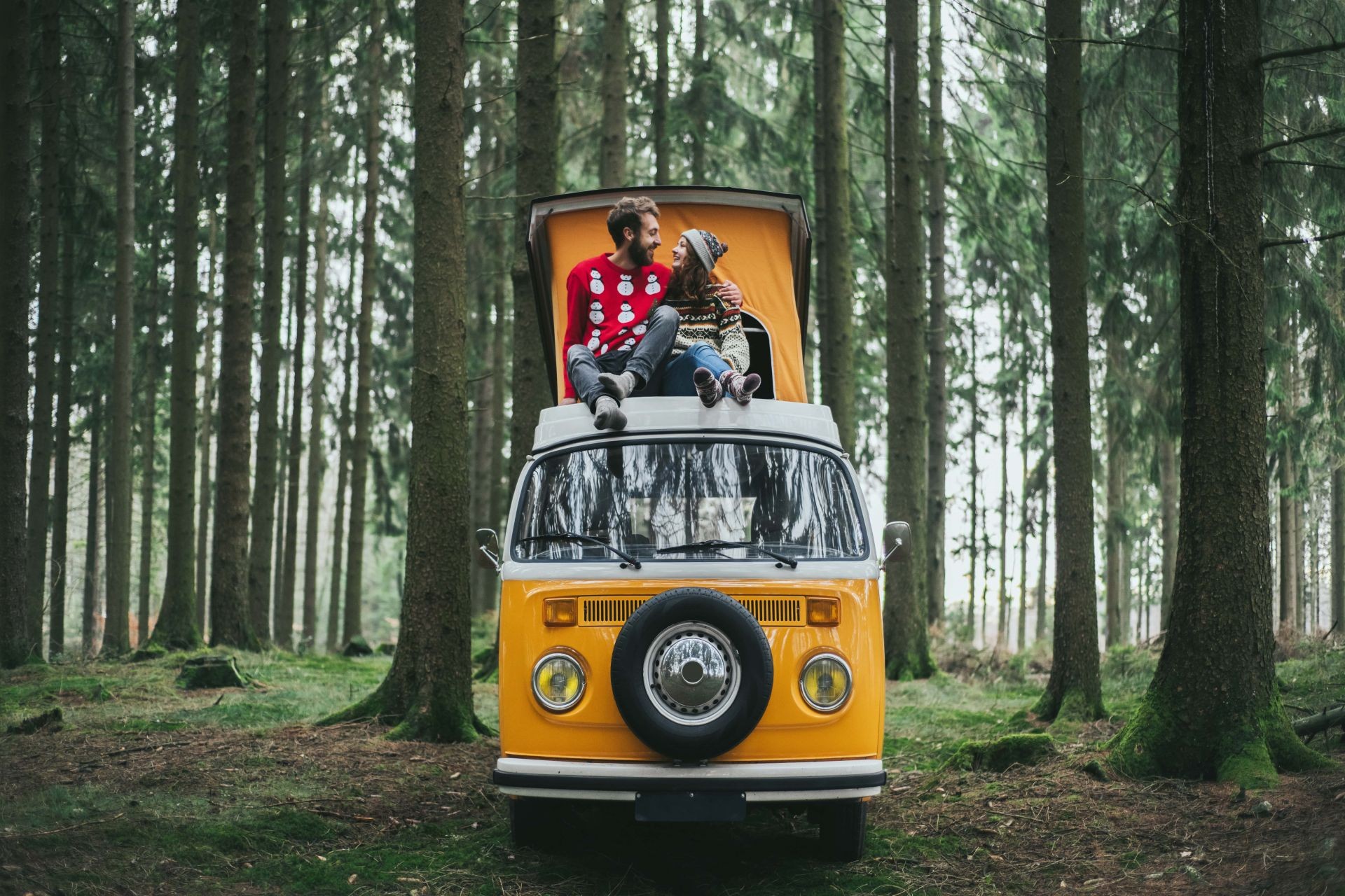 Why is the VW Campervan So Popular? Don Amott