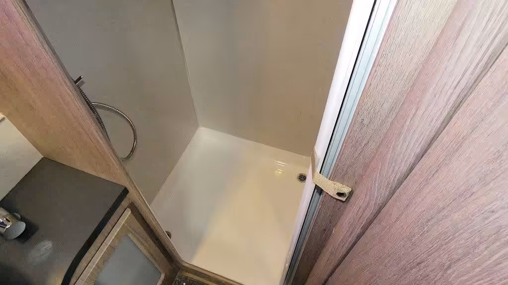 13593 17 0 132069