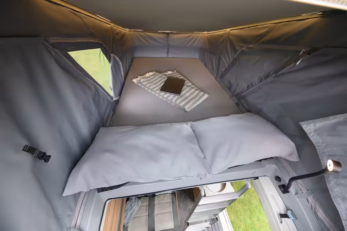Endeavour Interior 4