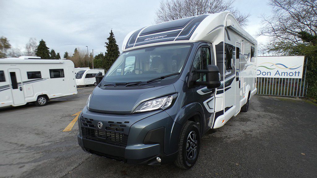 New SWIFT ESCAPE 694 2026 Motorhome