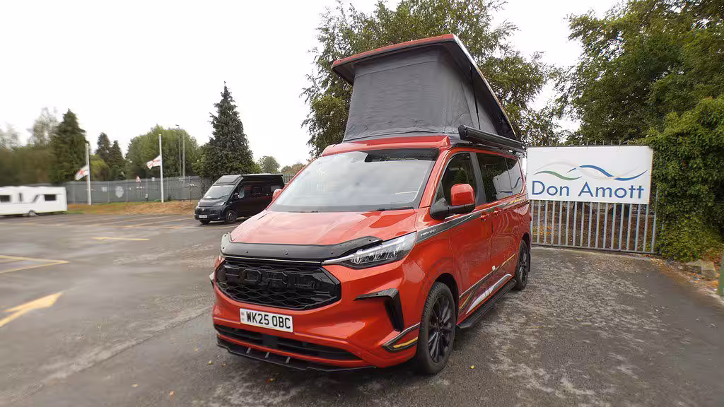 Used SWIFT MONZA S 2025 Motorhome